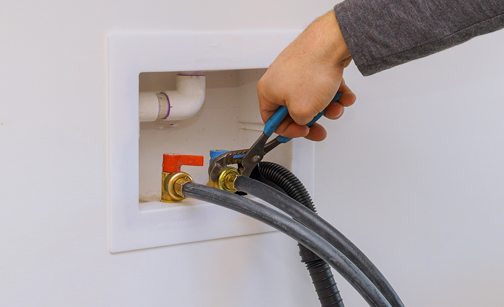 Appliance hook-ups and draining